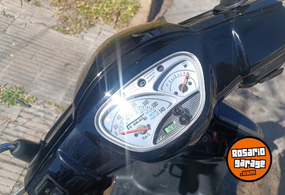 Motos - Kymco Like 125 2023 Nafta 22500Km - En Venta