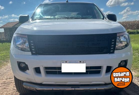 Camionetas - Ford Ranger xls 2014 Diesel 130000Km - En Venta