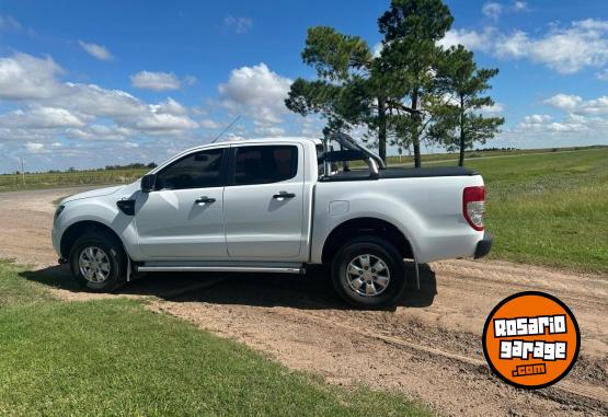 Camionetas - Ford Ranger xls 2014 Diesel 130000Km - En Venta