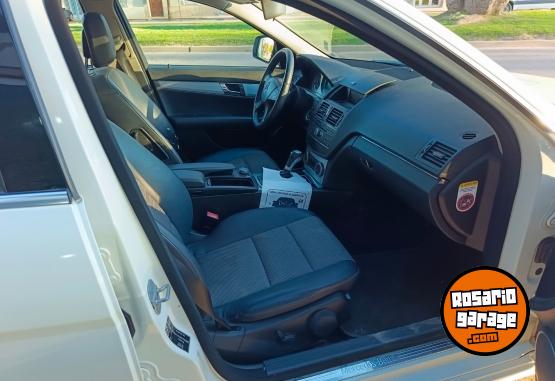 Autos - Mercedes Benz C200 Kompressor Avantgard 2009 Nafta 200000Km - En Venta