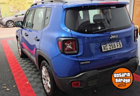 Camionetas - Chrysler Jeep renegade sport autom 2018 Nafta 160000Km - En Venta