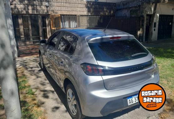 Autos - Peugeot 208 2024 Nafta 50000Km - En Venta