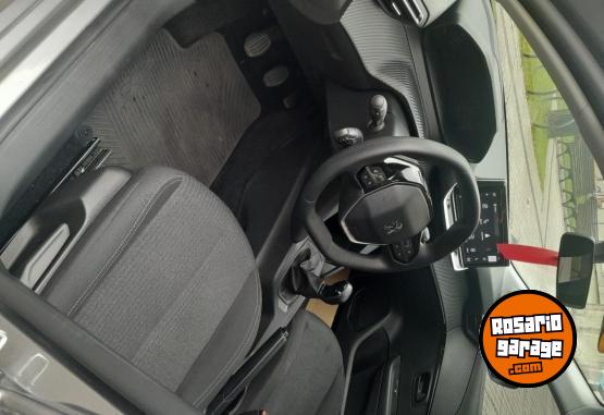 Autos - Peugeot 208 2024 Nafta 50000Km - En Venta