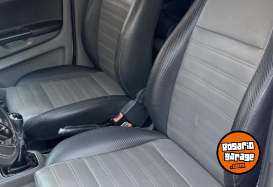 Autos - Volkswagen Fox 2016 Nafta 157000Km - En Venta