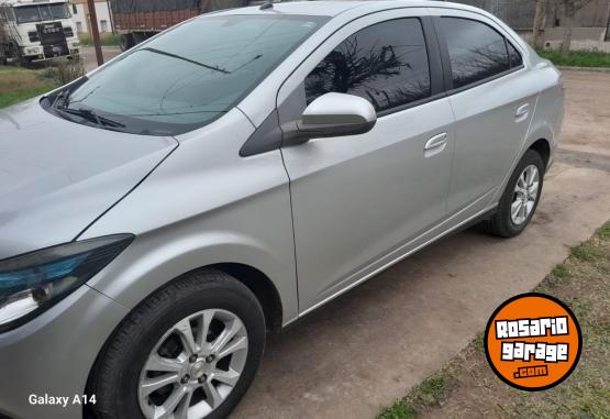 Autos - Chevrolet Prisma LTZ 2013 Nafta 141000Km - En Venta