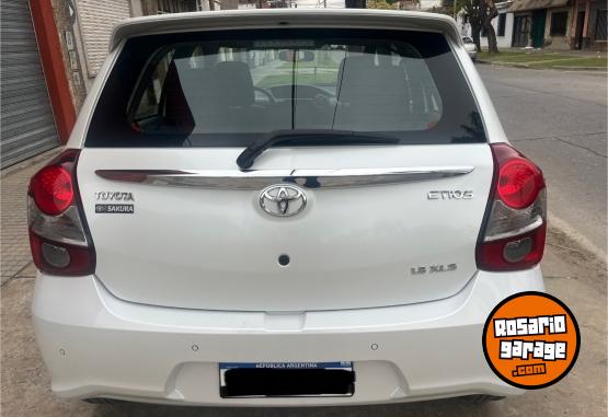 Autos - Toyota ETIOS XLS �PACK� 2023 Nafta 38000Km - En Venta