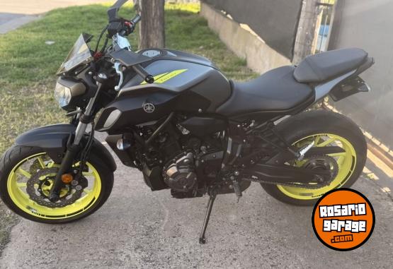 Motos - Yamaha MT 07 2018 Nafta 12300Km - En Venta