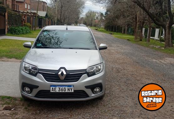 Autos - Renault LOGAN INTENSE 2020 GNC 110000Km - En Venta