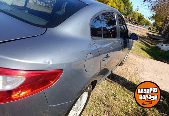 Autos - Renault Fluence 2015 GNC 177000Km - En Venta