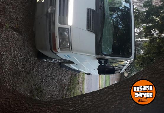 Utilitarios - Renault Trafic 2.2 diesel 1998 Diesel 263600Km - En Venta