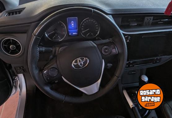 Autos - Toyota Corolla 1.8 SEG CVT 2018 2018 Nafta 69900Km - En Venta