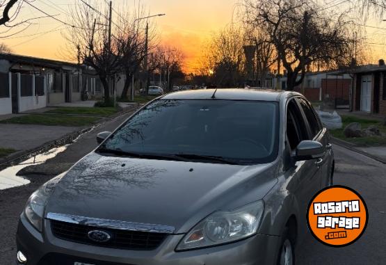 Autos - Ford Focus 2009 Nafta 180000Km - En Venta