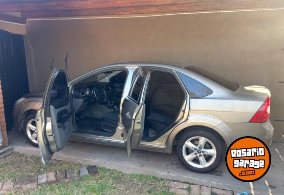 Autos - Ford Focus 2009 Nafta 180000Km - En Venta