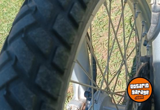 Motos - Honda Tornado 250 2015 Nafta 4050Km - En Venta