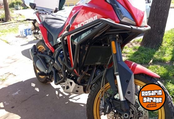 Motos - Moto Morini 650 CAPE 2024 Nafta 4500Km - En Venta
