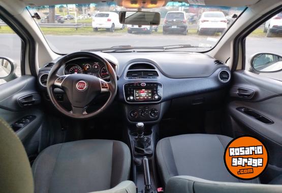 Autos - Fiat PUNTO 2015 Nafta 100000Km - En Venta