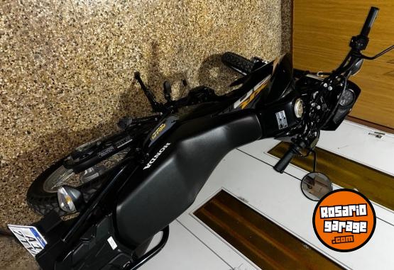 Motos - Honda Xr 190 2023 Nafta 5000Km - En Venta