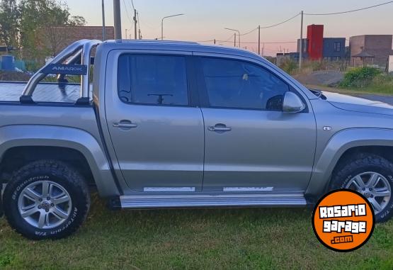 Camionetas - Volkswagen Amarok 4×4 2012 Diesel 215000Km - En Venta