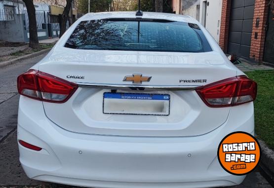 Autos - Chevrolet CRUZE PREMIER 2021 2021 Nafta 44800Km - En Venta