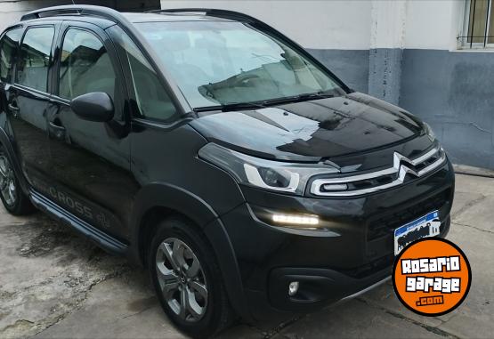 Autos - Citroen C3 aircross 2017 Nafta 102000Km - En Venta
