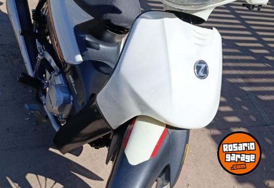 Motos - Zanella Zb 2015 Nafta 150000Km - En Venta
