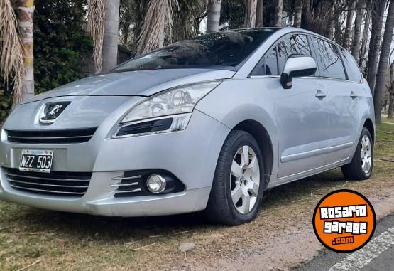 Autos - Peugeot 5008 2014 Nafta 150000Km - En Venta