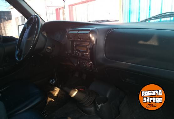 Camionetas - Ford Ranger xl plus 2012 Diesel 1111Km - En Venta