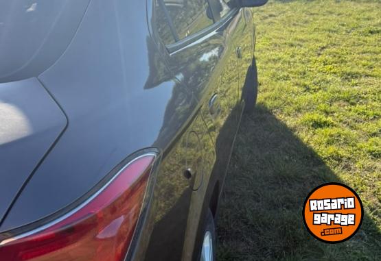 Autos - Chevrolet Prisma LTZ 2013 Nafta 198000Km - En Venta