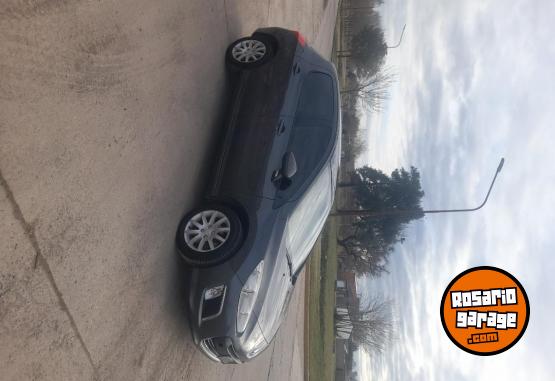 Autos - Peugeot 308 allure + nav 2014 Nafta 124000Km - En Venta