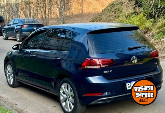 Autos - Volkswagen Golf Comfortline 2018 Nafta 91000Km - En Venta