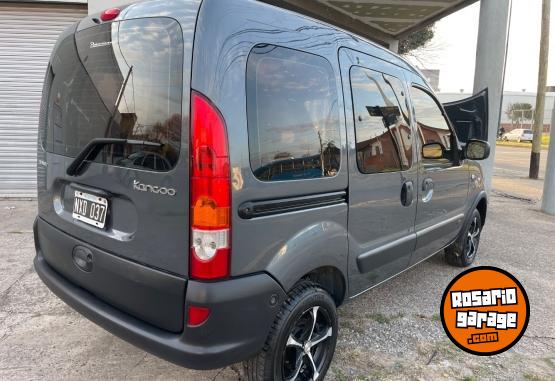 Utilitarios - Renault Kangoo 2014 Nafta 132000Km - En Venta
