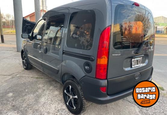 Utilitarios - Renault Kangoo 2014 Nafta 132000Km - En Venta