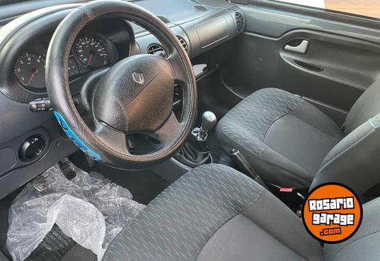 Utilitarios - Renault Kangoo 2014 Nafta 132000Km - En Venta