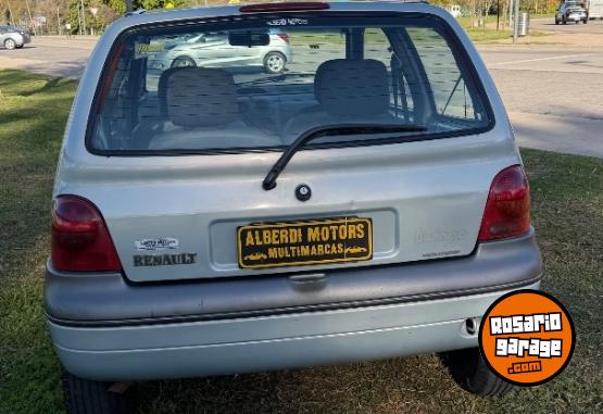 Autos - Renault TWINGO 1.0 2001 Nafta 175000Km - En Venta