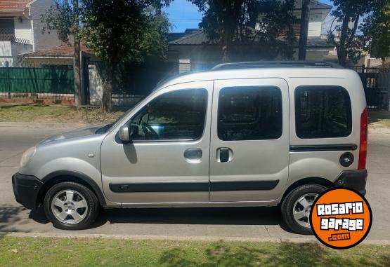 Utilitarios - Renault Kangoo familiar. 2012 Diesel 160000Km - En Venta
