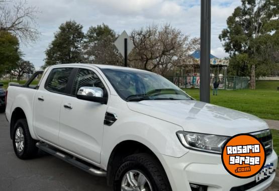 Camionetas - Ford Ranger XLT 2021 Diesel 189000Km - En Venta
