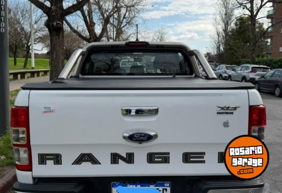 Camionetas - Ford Ranger XLT 2021 Diesel 189000Km - En Venta