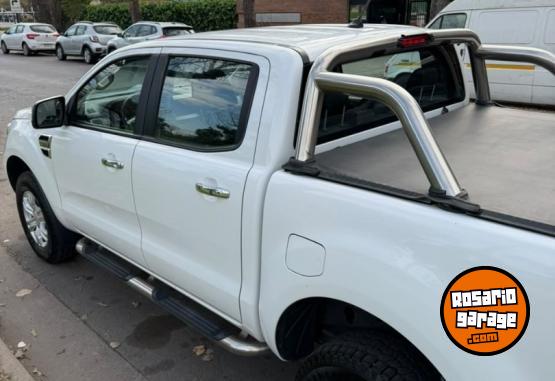 Camionetas - Ford Ranger XLT 2021 Diesel 189000Km - En Venta