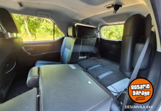 Camionetas - Toyota SW4 SRX 2022 Diesel 130000Km - En Venta