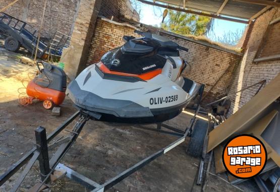 Embarcaciones - Moto de agua SEA DOO GTI 130 - En Venta