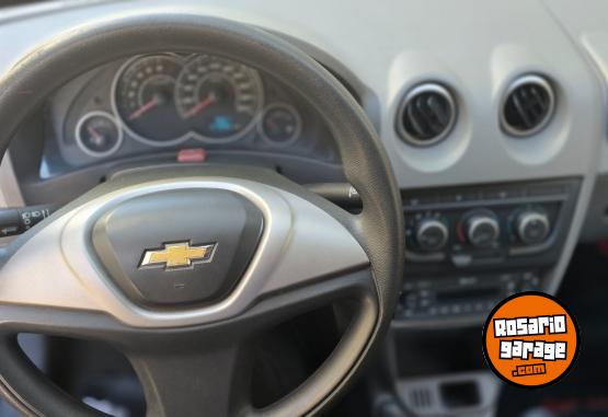 Autos - Chevrolet Prisma 2011 Nafta 144000Km - En Venta