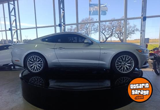 Autos - Ford Mustang 5.0 v8 coupe 2017 Nafta 8000Km - En Venta