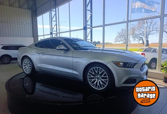 Autos - Ford Mustang 5.0 v8 coupe 2017 Nafta 8000Km - En Venta