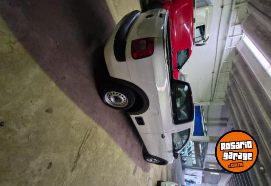 Camionetas - Volkswagen Saveiro 2010 Nafta 150000Km - En Venta