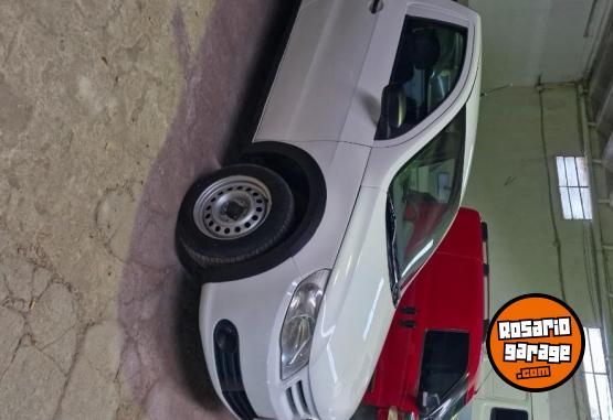 Camionetas - Volkswagen Saveiro 2010 Nafta 150000Km - En Venta
