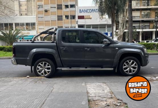 Camionetas - Volkswagen Amarok V6 Highline 2023 Diesel 119000Km - En Venta
