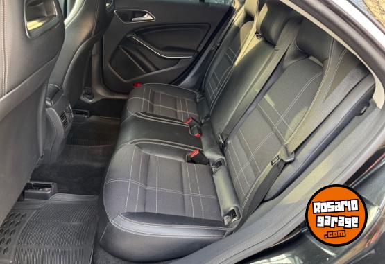 Autos - Mercedes Benz CLA 200 2014 Nafta 111000Km - En Venta