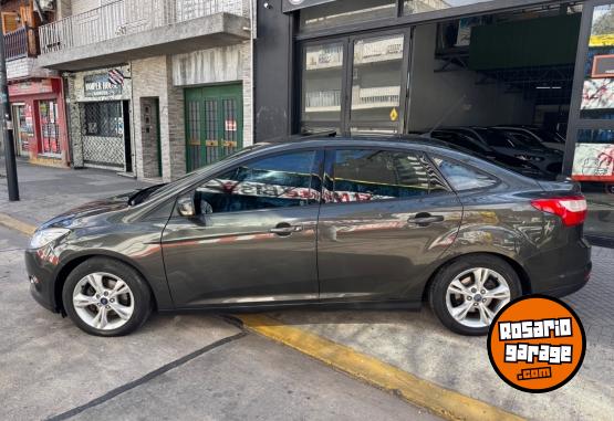 Autos - Ford Focus se plus 2.0 2014 Nafta 132000Km - En Venta