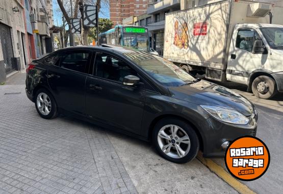 Autos - Ford Focus se plus 2.0 2014 Nafta 132000Km - En Venta