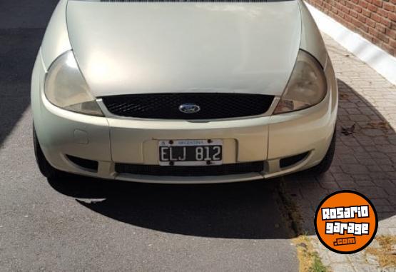 Autos - Ford Ka 2004 Nafta 200000Km - En Venta